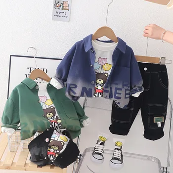 2023 coreano Outono Criança Menino 3PCS Conjunto de Roupa de Letra Gradiente Casaco de desenho animado do Urso Camisas Jeans, Calças Cargo Terno Menino Roupas