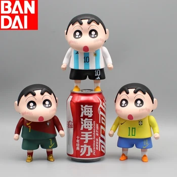 13cm de Anime Gk Crayon Shinchan Cos Coleção Futebol Bonito na Moda Figuras de Trabalho Ornamentos de Qualidade Premium em Miniatura, Bonecos de Decoração