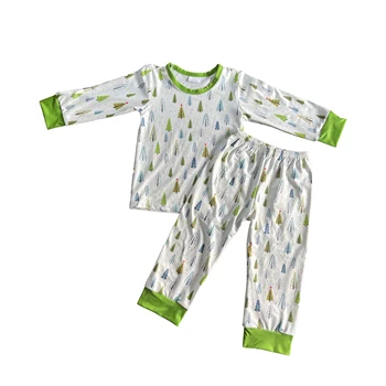 Novo design meninos dormindo padrão de árvore pijama leite tecido de seda de manga longa, calças gola do pulôver estilo